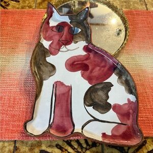 Colorful Red Ware Cat-Shaped Pottery Tray